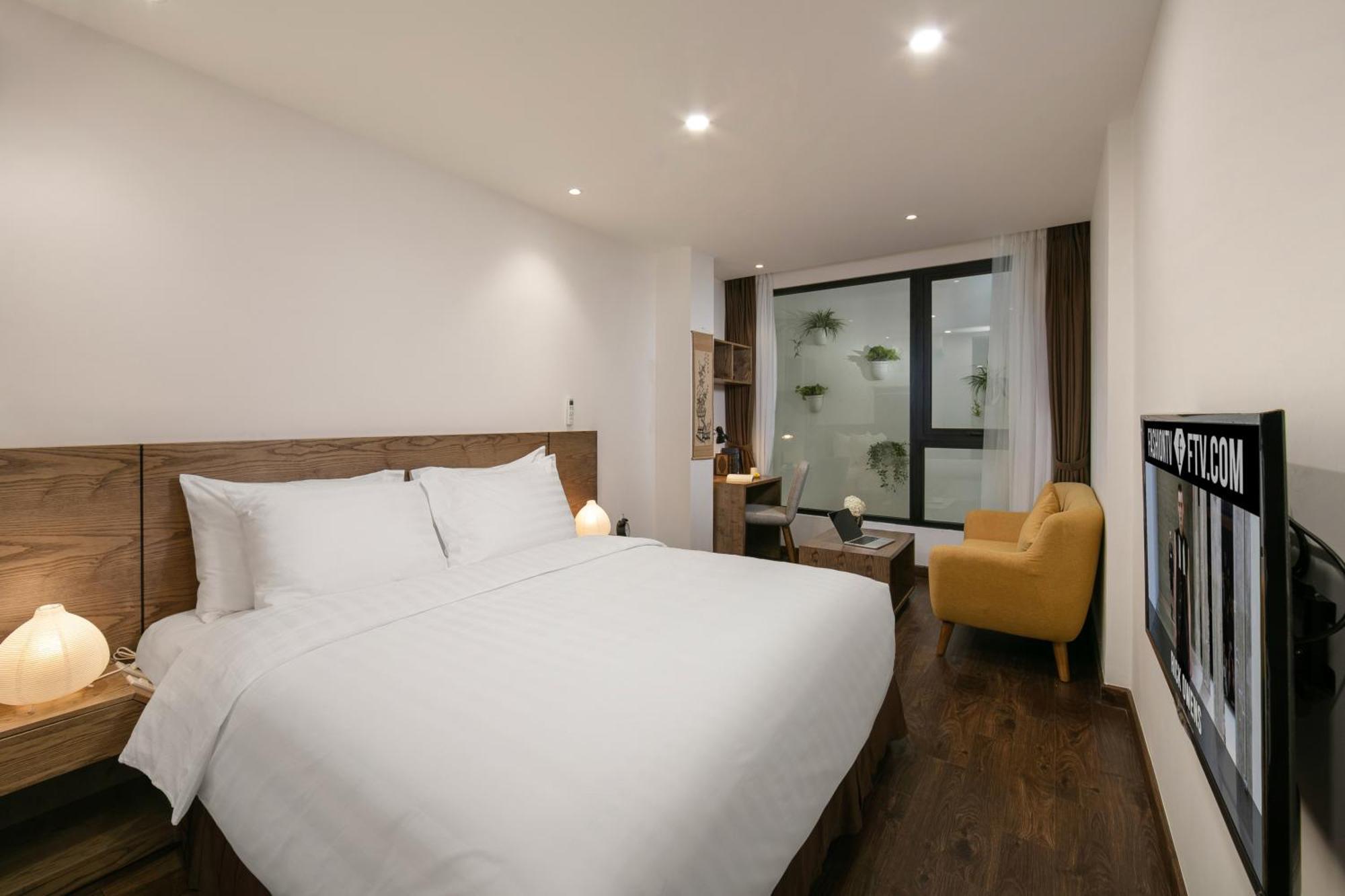 The Bloom Pham Viet Chanh - Modern Living Space In Saigon - A Choice For Western Travelers Hotel 4*