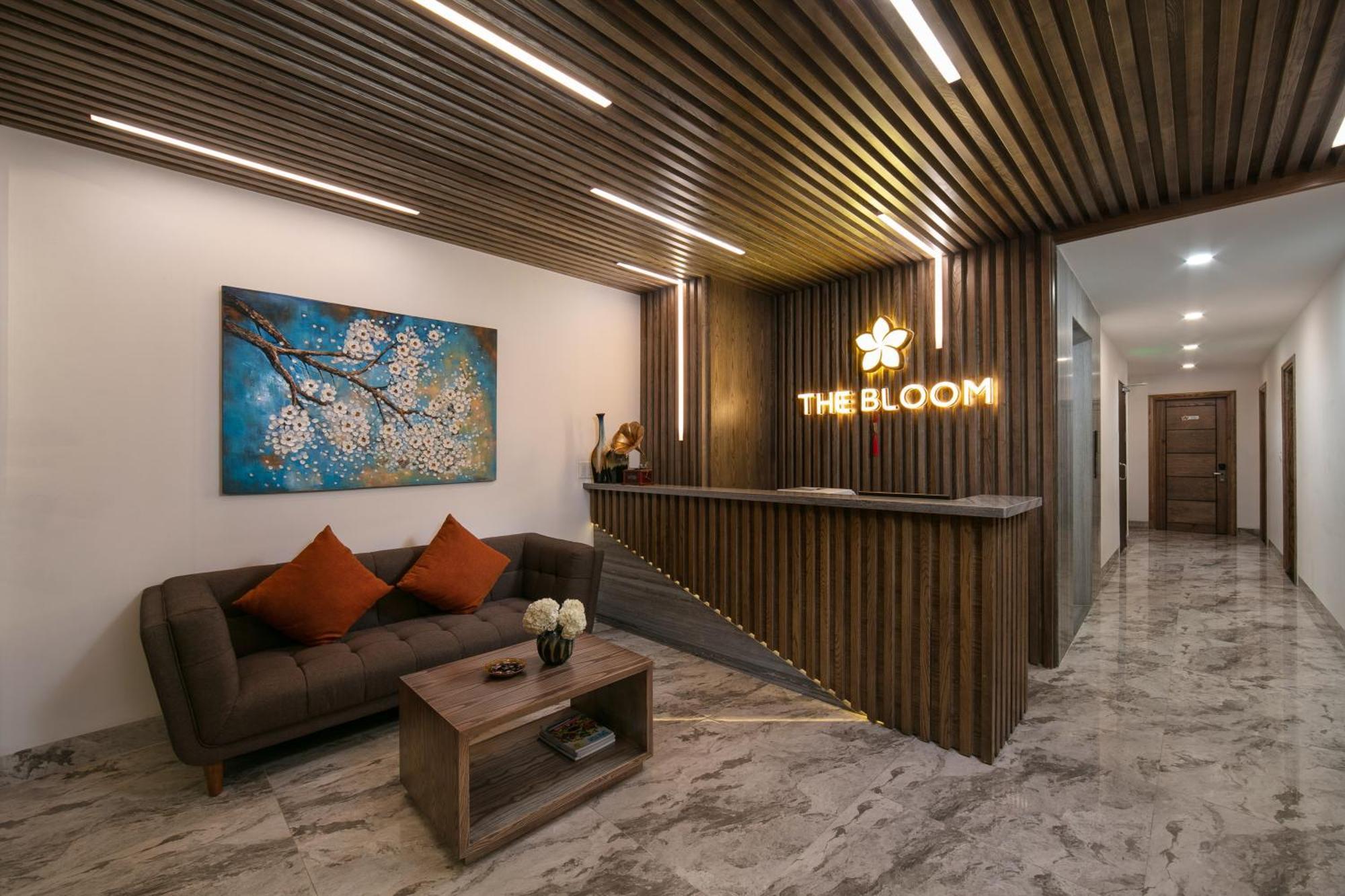 The Bloom Pham Viet Chanh - Modern Living Space In Saigon - A Choice For Western Travelers Hotel